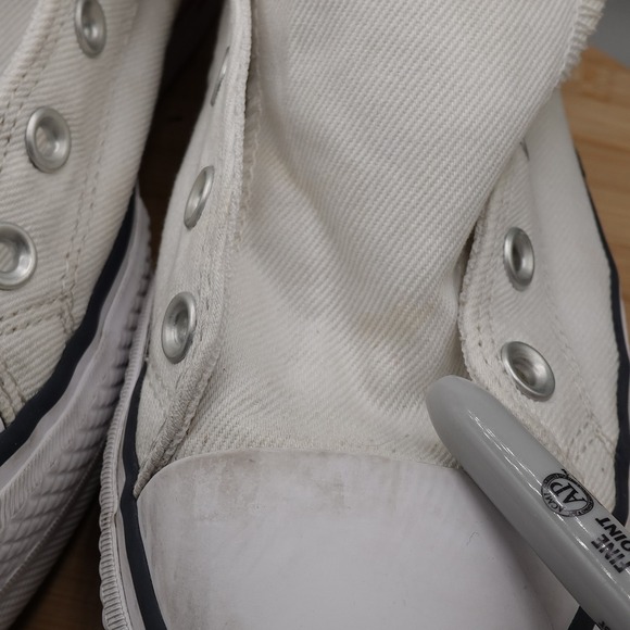 Converse Shoes Womens 10 Chuck Taylor All Star High Top White Denim A03961C Flaw - Picture 3 of 11